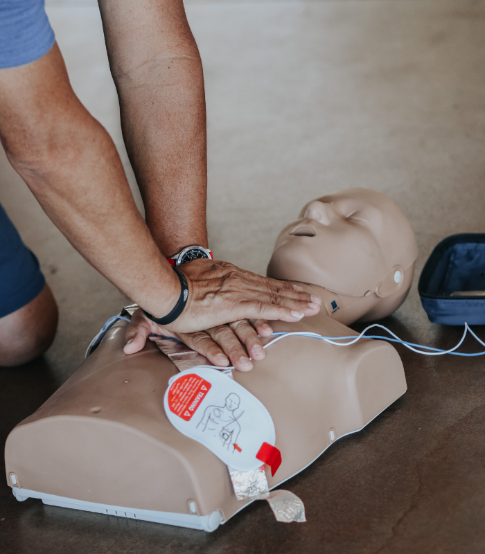 Primeros auxilios manejo DEA y RCP